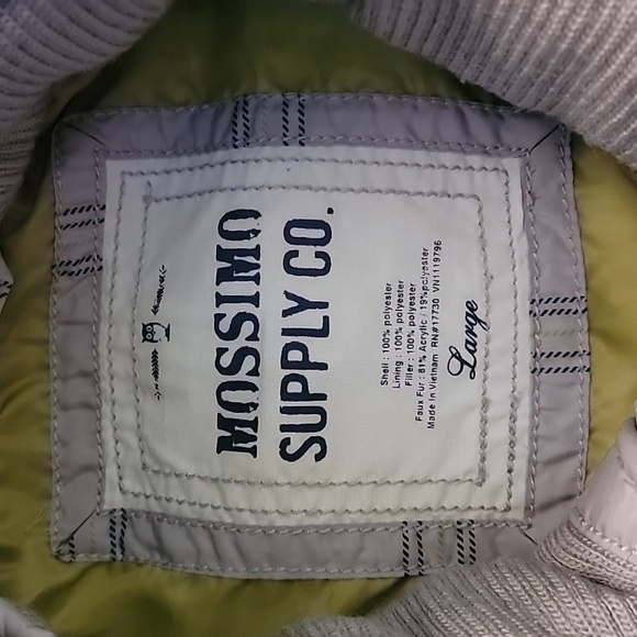 Mossimo Puffer Vest - Picture 4 of 7